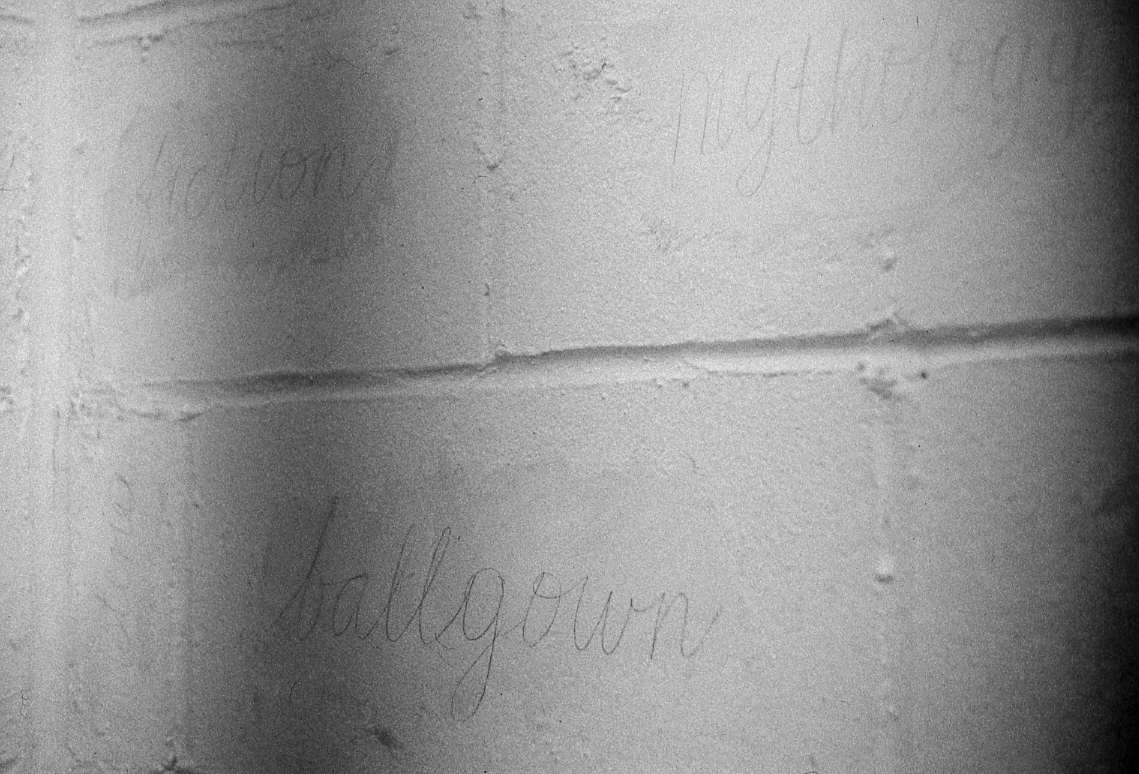 The 323 breeze blocks comprising the walls of a former materials shop at Byam Shaw were painted white; colour was introduced by way of colour names from a Dulux chart written in pencil on every block, each wall a different ‘colour’.